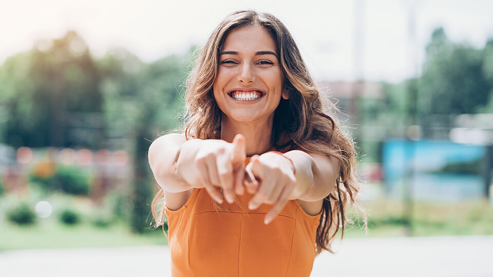 13 Signs She's into You